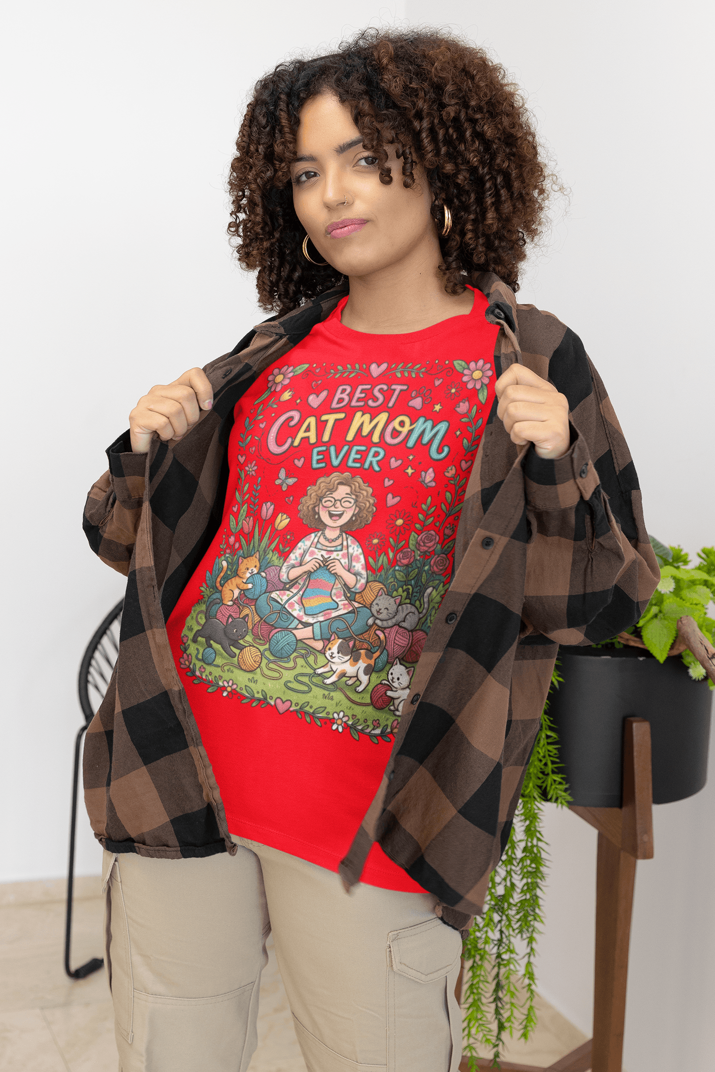 Best Cat Mom Ever T-Shirt – Cute Floral Cat Lover Tee
